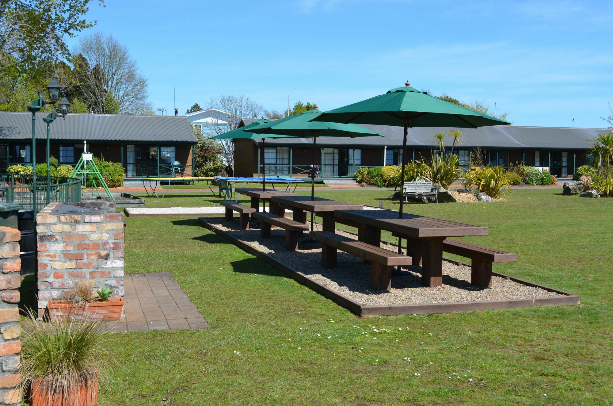 Cedarwood Lakeside Motel & Conference Venue Rotorua Kültér fotó