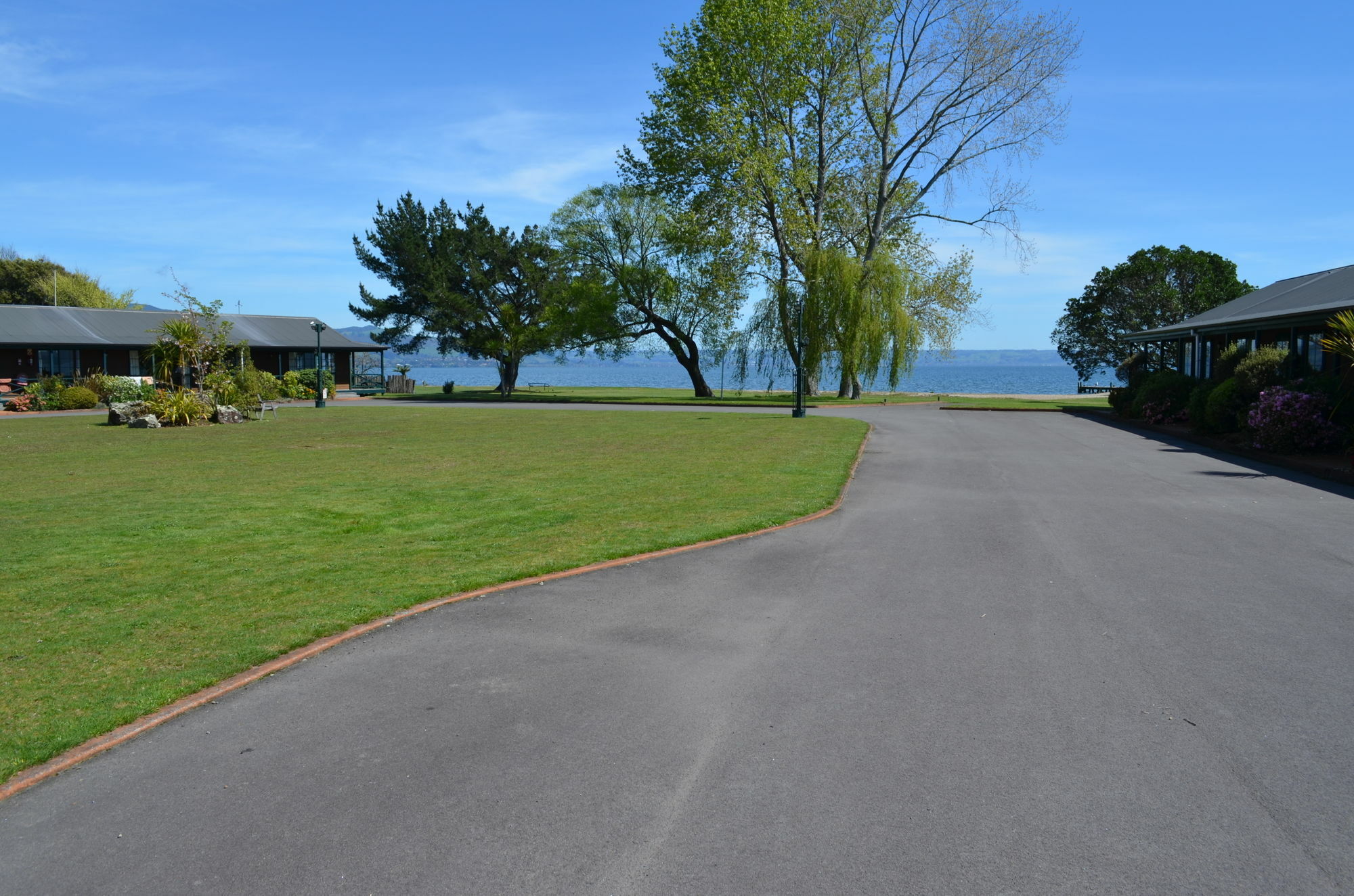 Cedarwood Lakeside Motel & Conference Venue Rotorua Kültér fotó